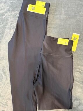 Women's High-Waist Black Leggings